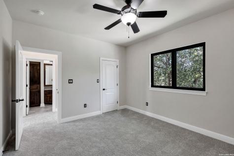 619 Legacy Ridge San Antonio TX 78260