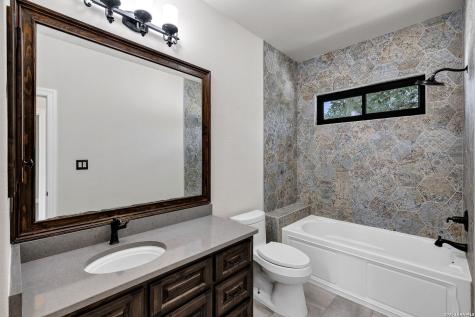 619 Legacy Ridge San Antonio TX 78260