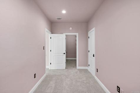 619 Legacy Ridge San Antonio TX 78260