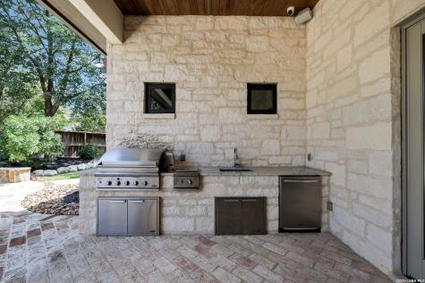 619 Legacy Ridge San Antonio TX 78260