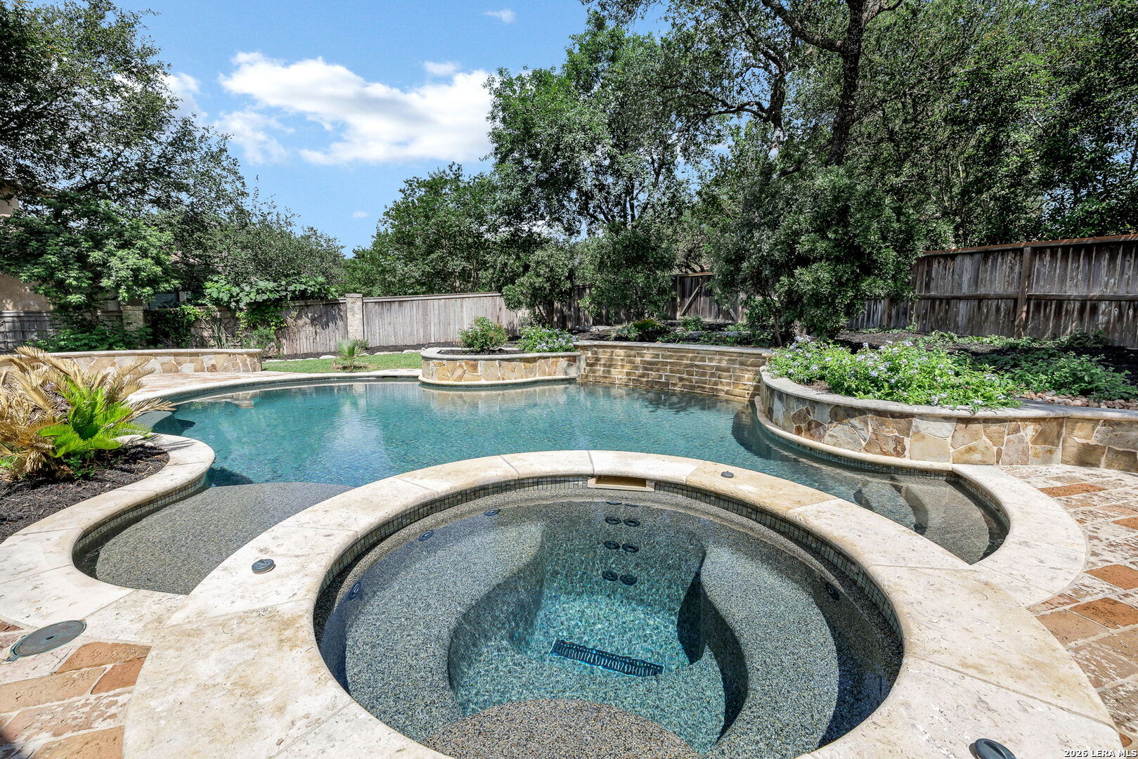 619 Legacy Ridge San Antonio TX 78260