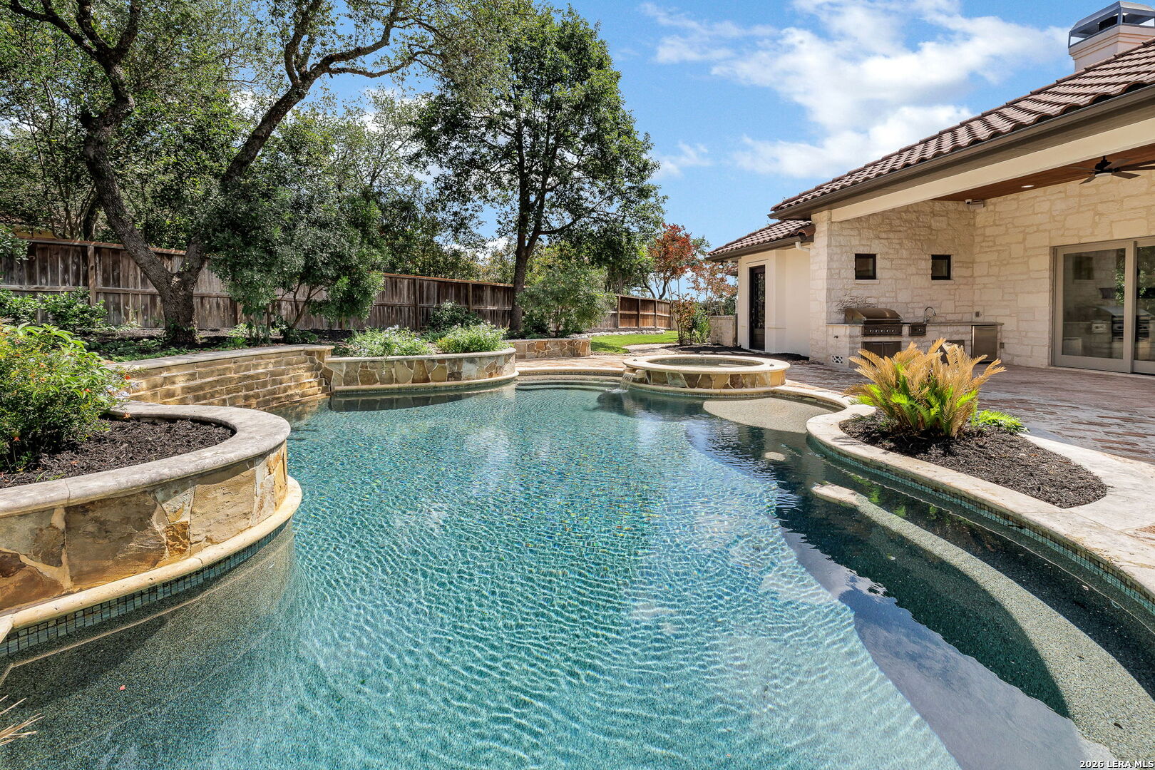 619 Legacy Ridge San Antonio TX 78260