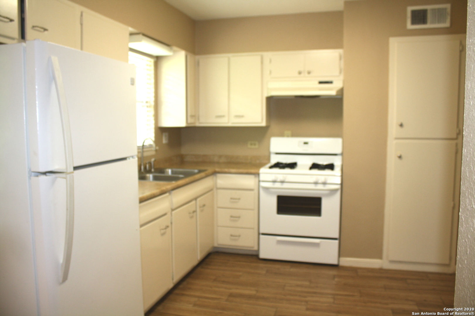 4819 Newcome Drive San Antonio TX 78229