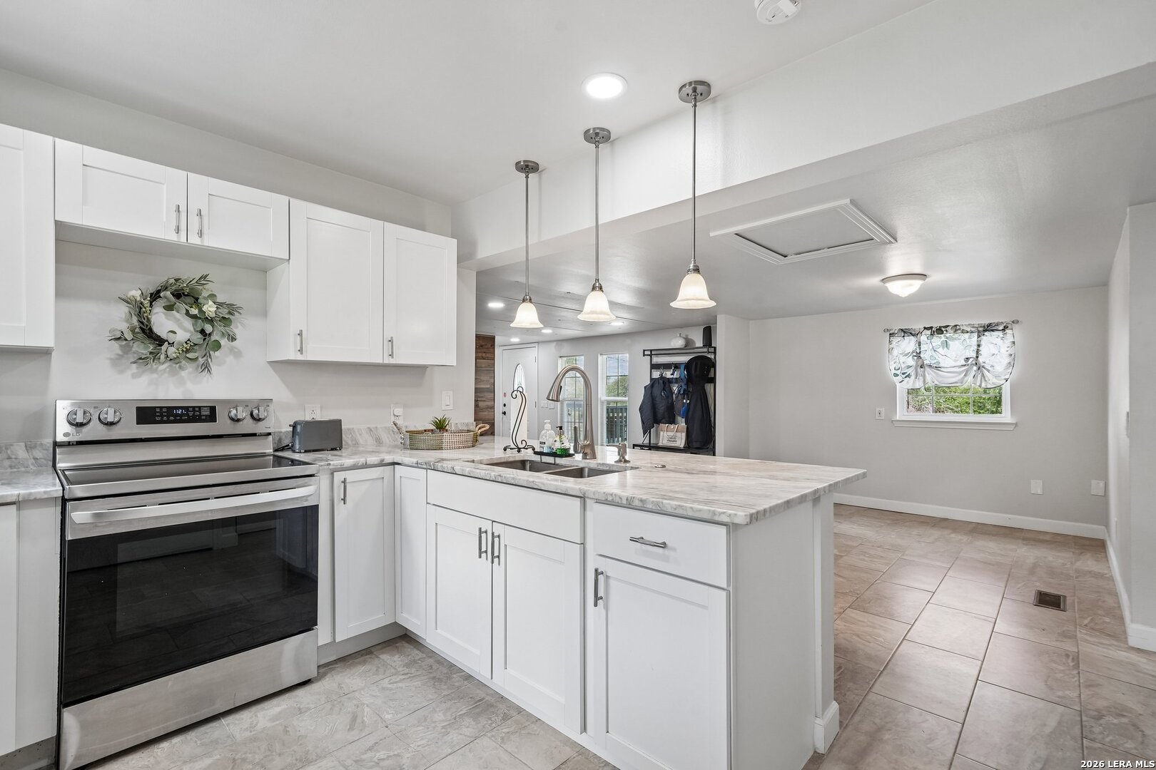 974 S Addison San Antonio TX 78264