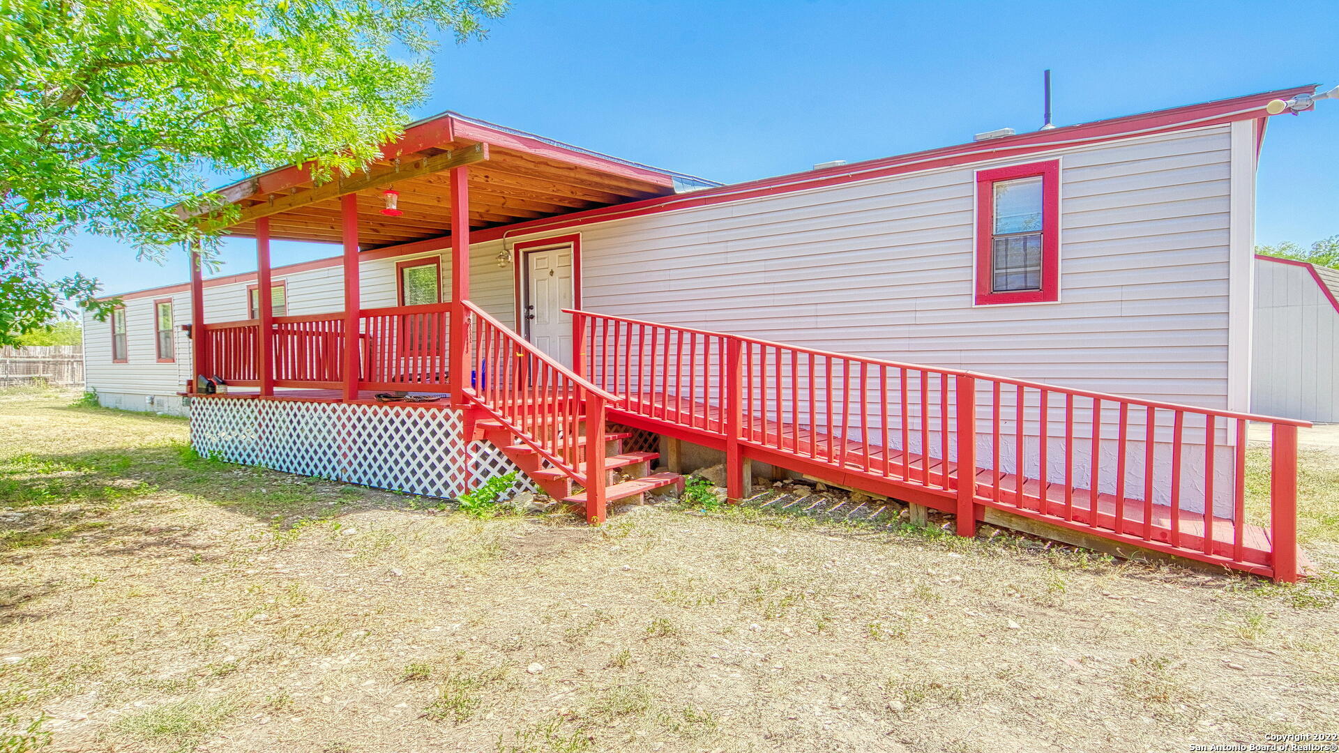 18802 County Road 5739 Castroville TX 78009