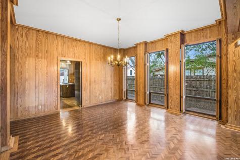 1049 Allen New Braunfels TX 78130