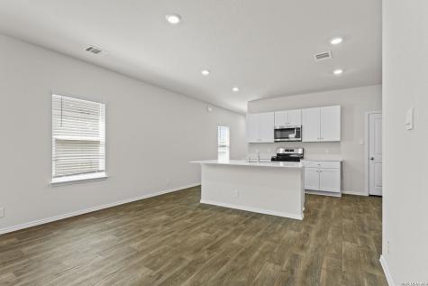 211 Lucy Landing San Antonio TX 78245