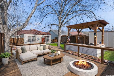 1526 Schley San Antonio TX 78210