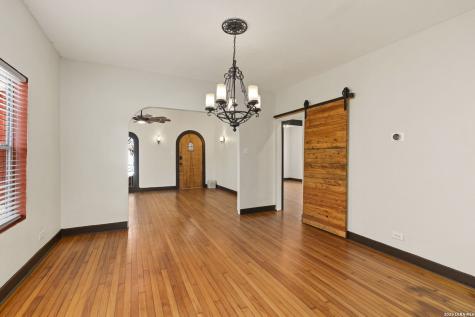 1526 Schley San Antonio TX 78210