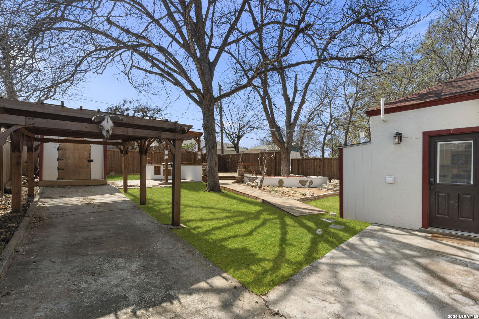 1526 Schley San Antonio TX 78210