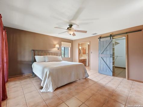 213 Cardinal Lane Fredericksburg TX 78624