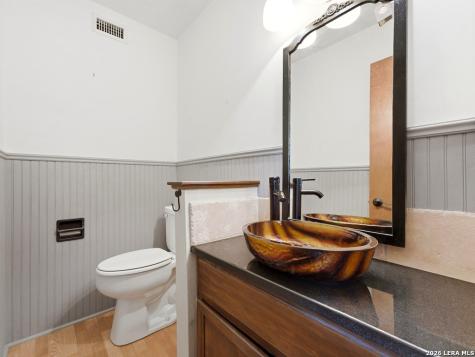 213 Cardinal Lane Fredericksburg TX 78624