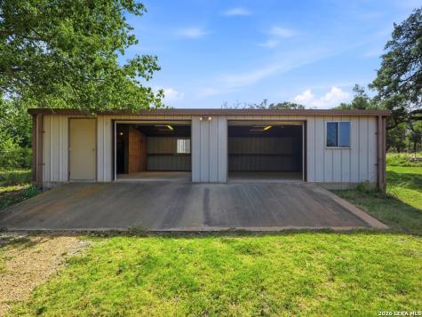 213 Cardinal Lane Fredericksburg TX 78624