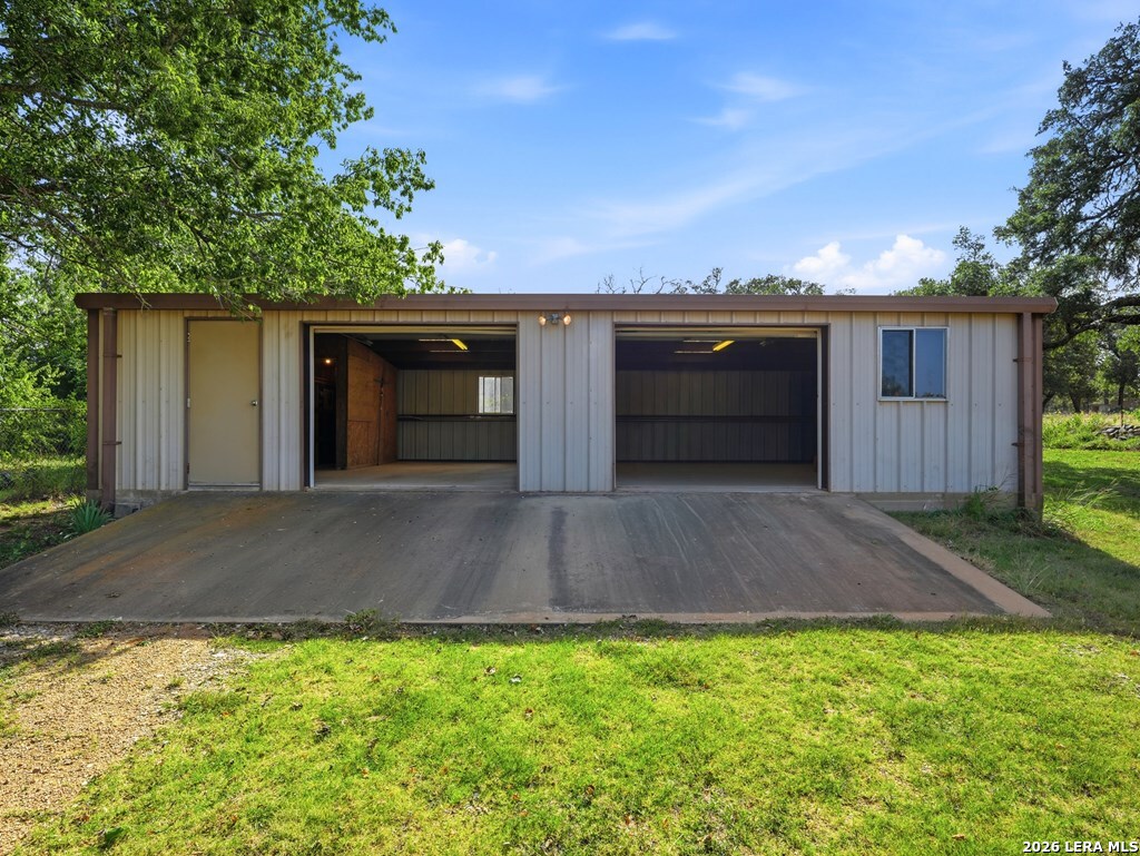213 Cardinal Lane Fredericksburg TX 78624