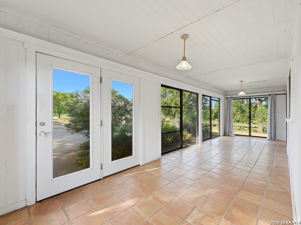 213 Cardinal Lane Fredericksburg TX 78624