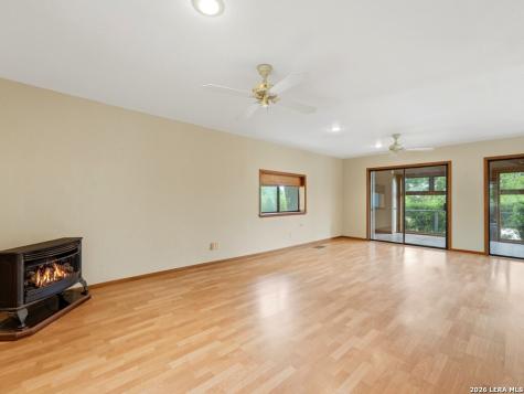 213 Cardinal Lane Fredericksburg TX 78624