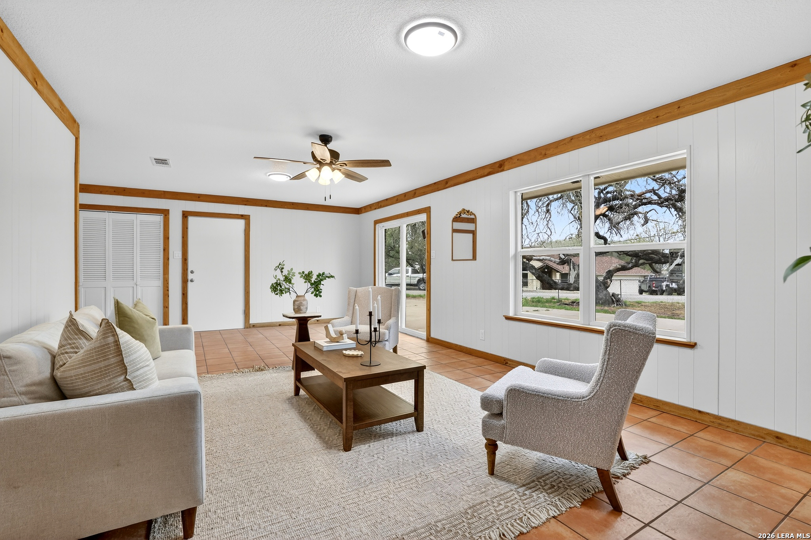 330 Chaparral Pleasanton TX 78064