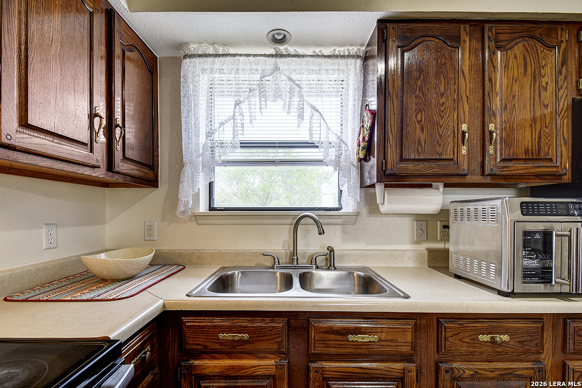 311 N 3rd Street Christine TX 78012