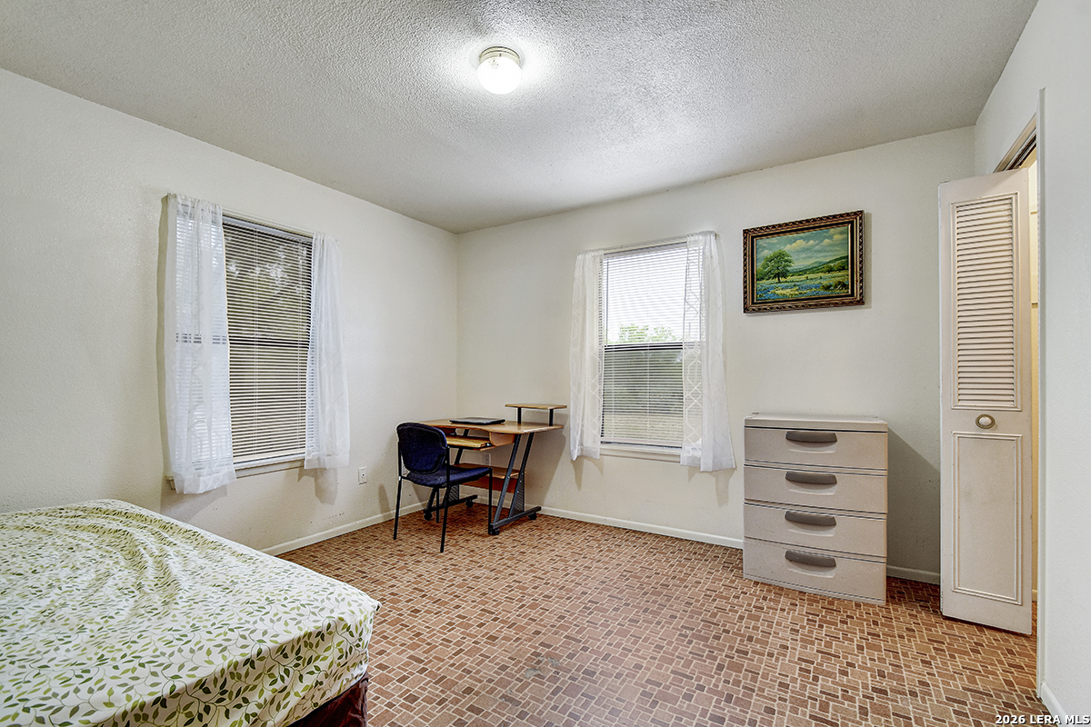 311 N 3rd Street Christine TX 78012