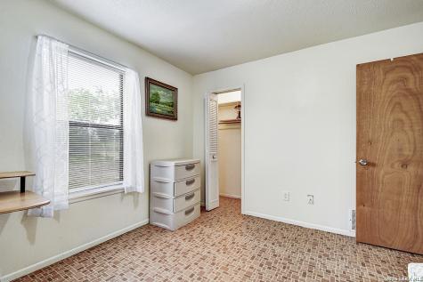 311 N 3rd Street Christine TX 78012