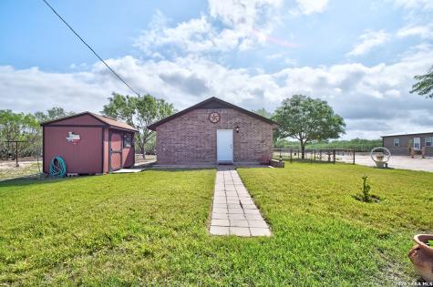 311 N 3rd Street Christine TX 78012