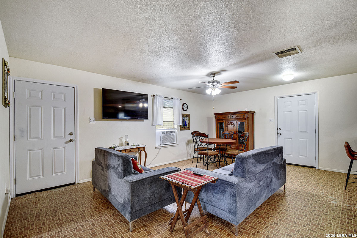 311 N 3rd Street Christine TX 78012