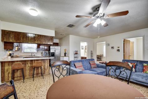 311 N 3rd Street Christine TX 78012