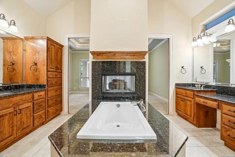 19835 Brandywine Cove Garden Ridge TX 78266