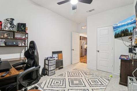 1106 Pigeon Lane Marion TX 78124