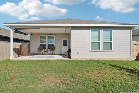 1106 Pigeon Lane Marion TX 78124