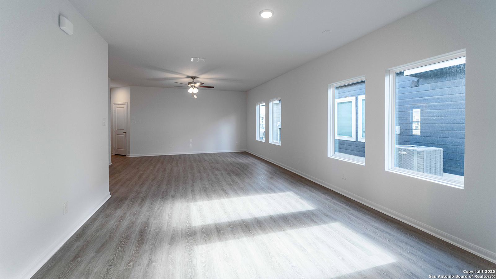 11154 Schmidt Lane Converse TX 78109