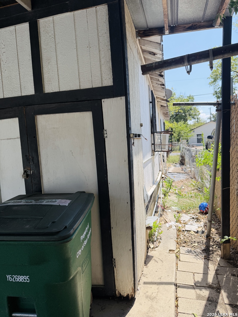 203 Huntington San Antonio TX 78207