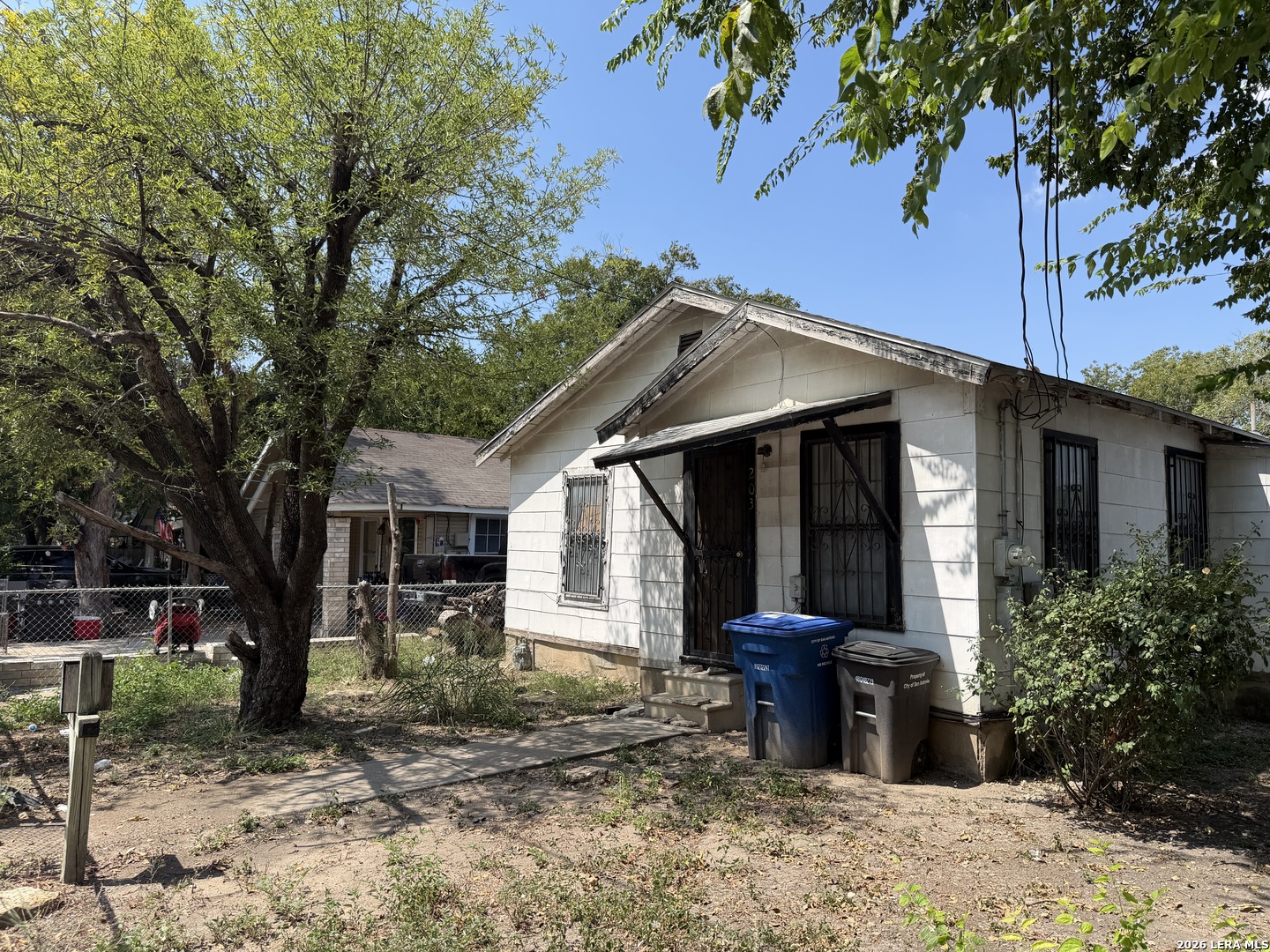 203 Huntington San Antonio TX 78207