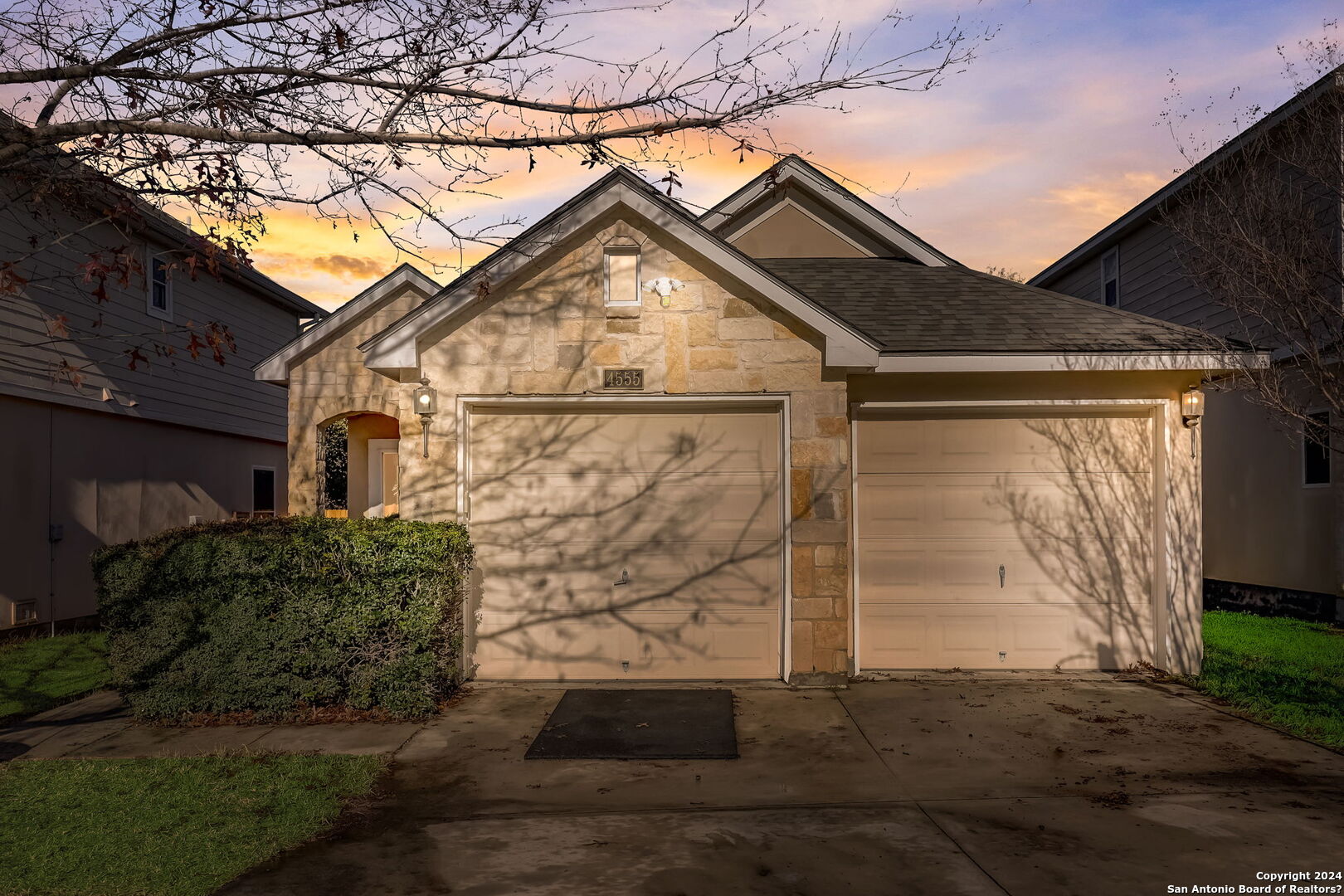 4555 Shavano Court San Antonio TX 78230