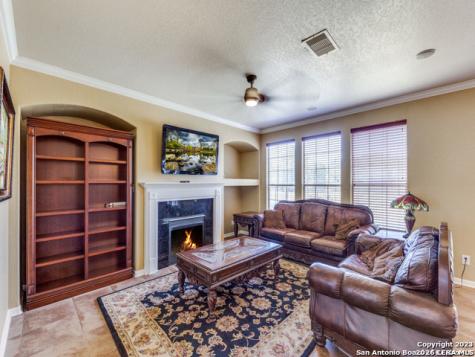109 Clear Water Boerne TX 78006