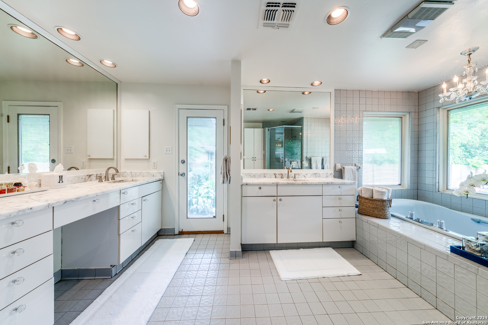126 Knibbe Avenue San Antonio TX 78209