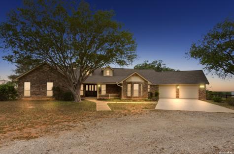 10742 New Sulphur Springs San Antonio TX 78263