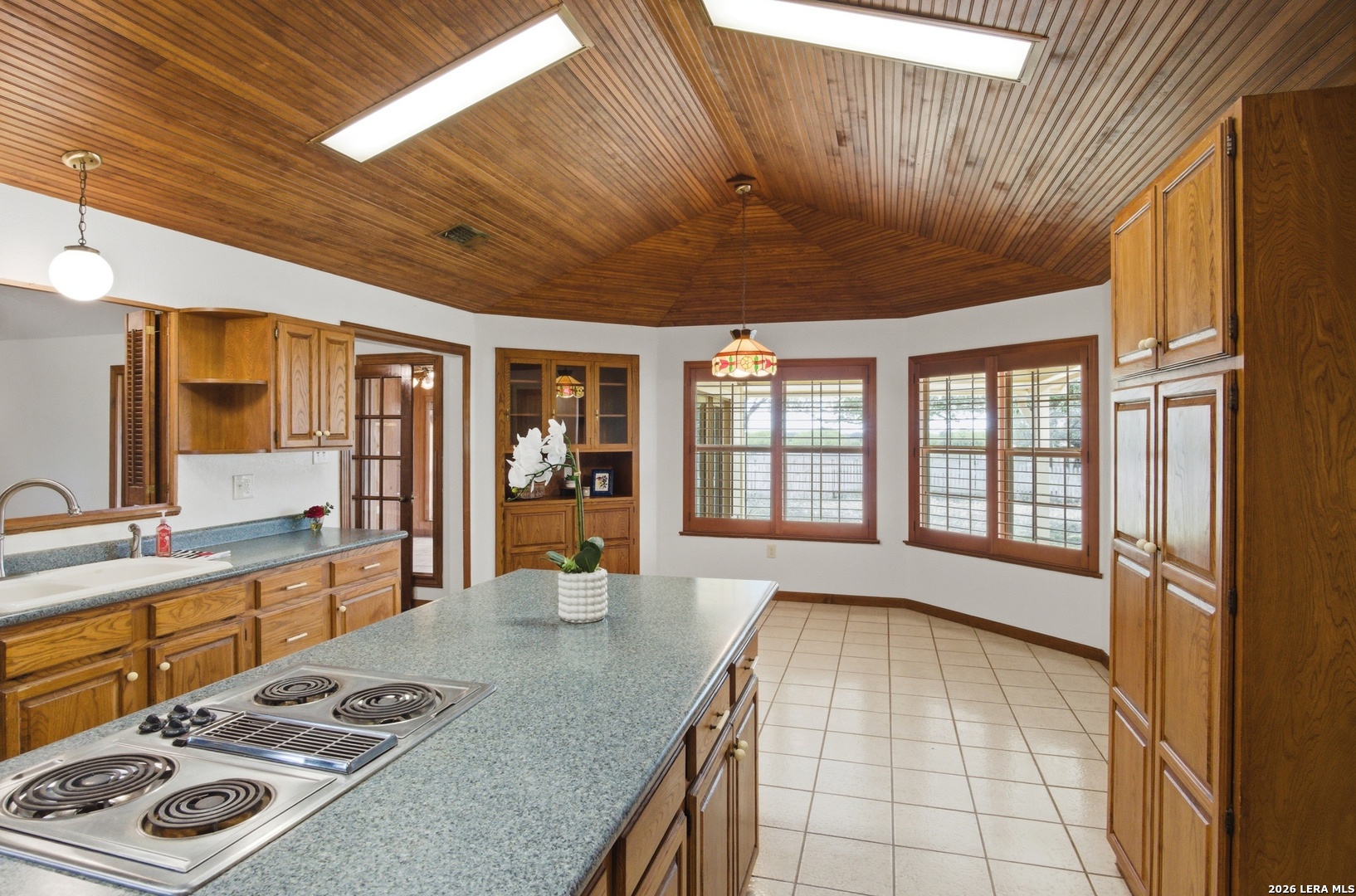 10742 New Sulphur Springs San Antonio TX 78263