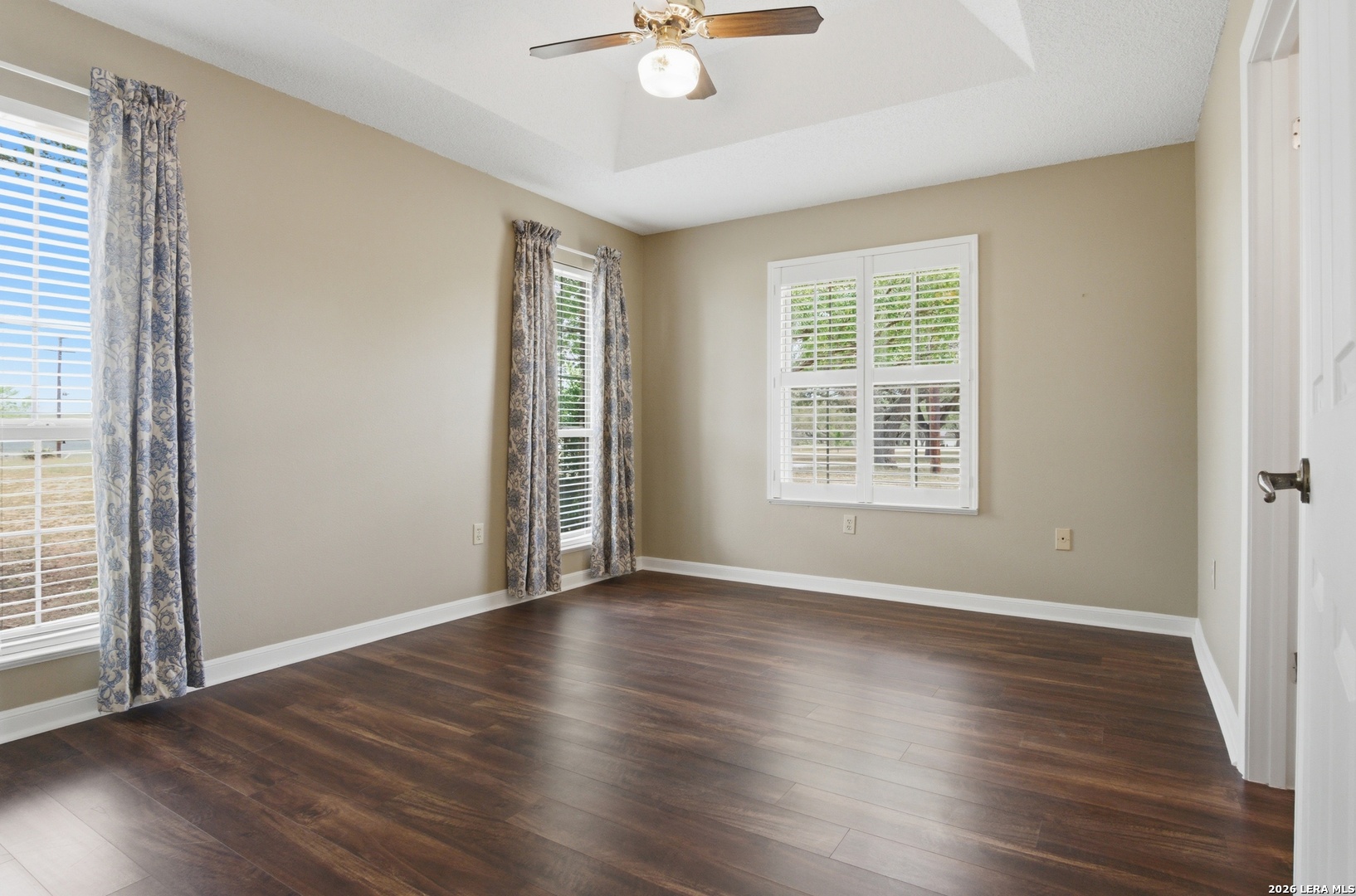 10742 New Sulphur Springs San Antonio TX 78263