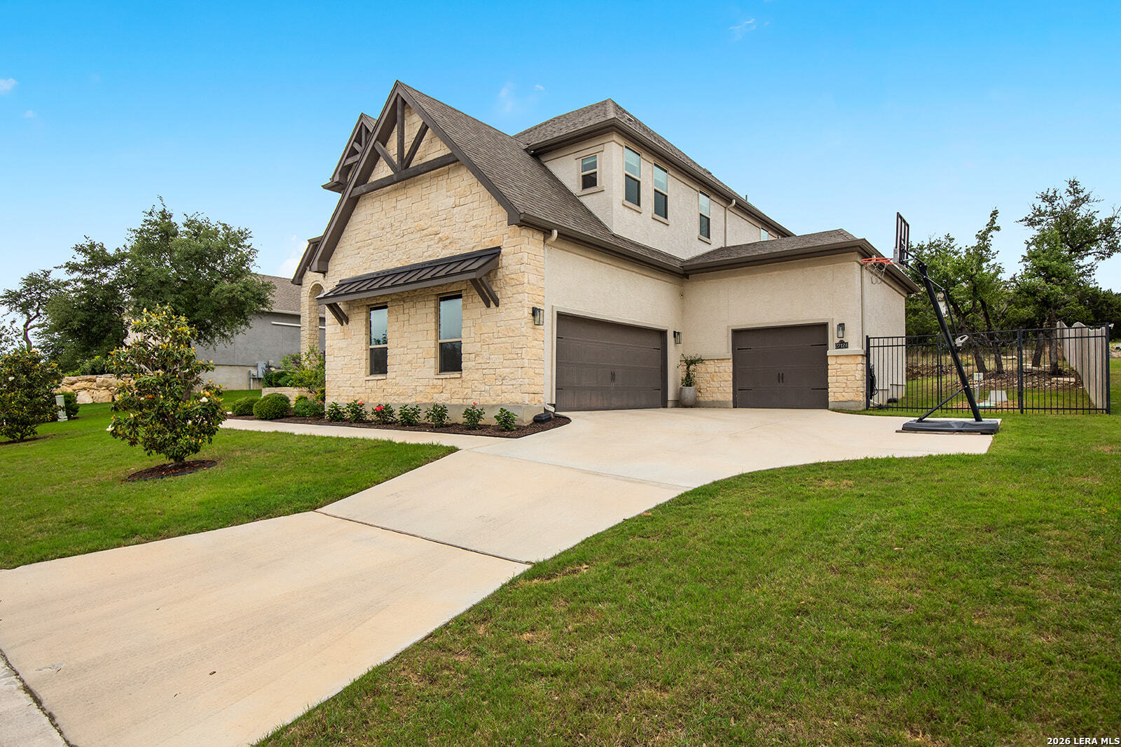 27124 Highland Crest San Antonio TX 78260