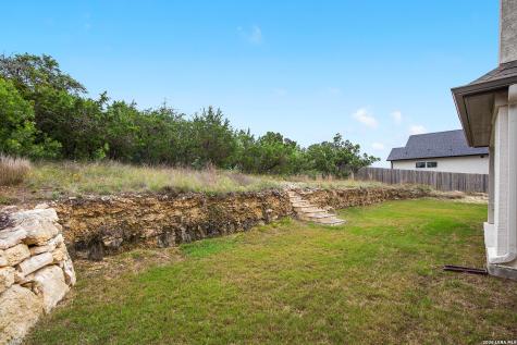 27124 Highland Crest San Antonio TX 78260