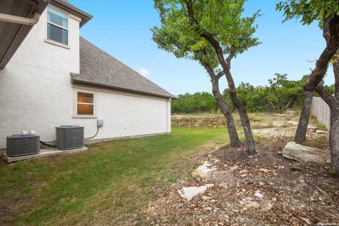 27124 Highland Crest San Antonio TX 78260