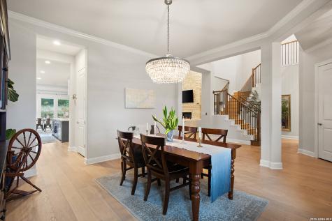 27124 Highland Crest San Antonio TX 78260