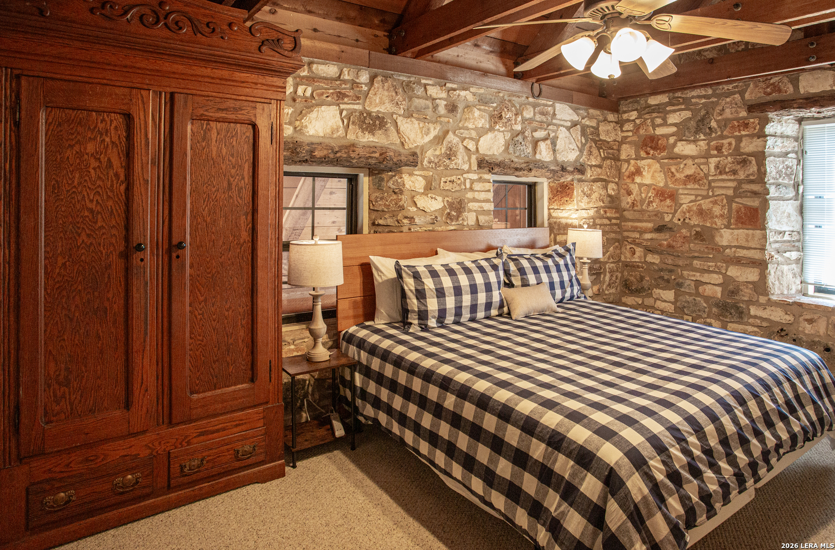 2951 Fall Creek Road Kerrville TX 78028