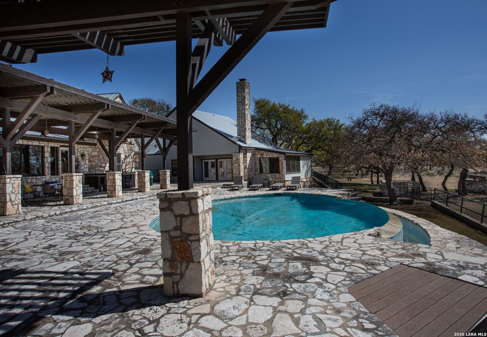 2951 Fall Creek Road Kerrville TX 78028