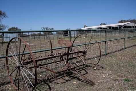 2951 Fall Creek Road Kerrville TX 78028