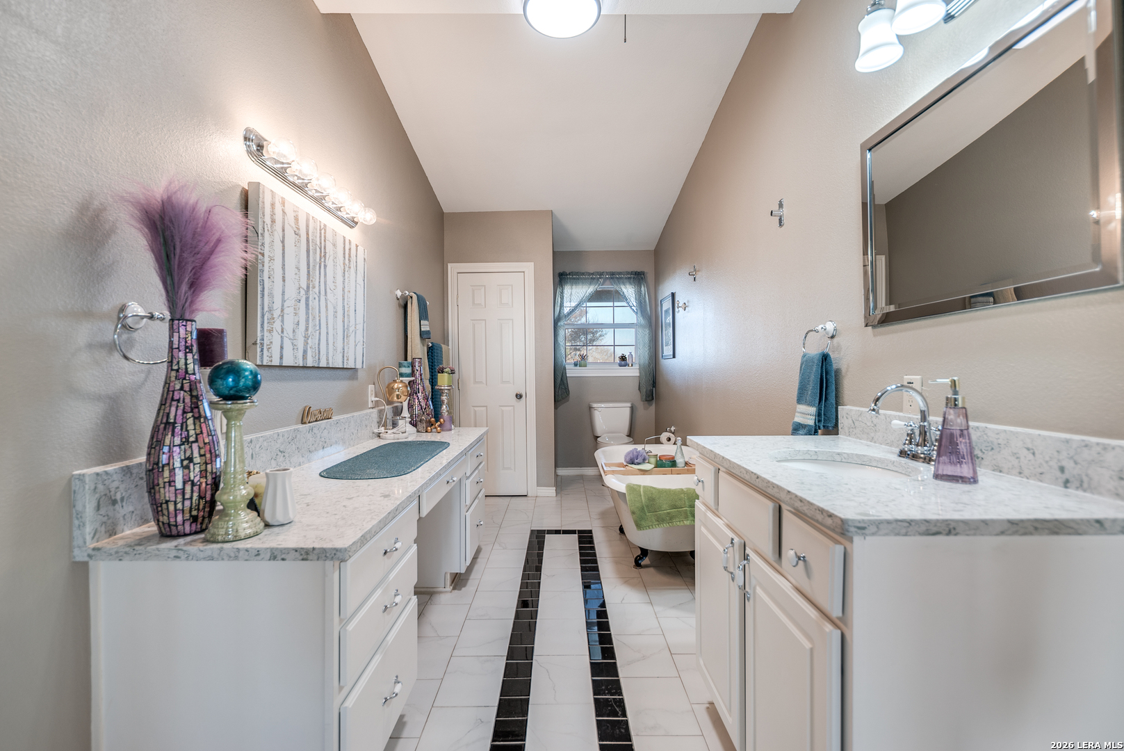 1725 Fm 2504 Poteet TX 78065
