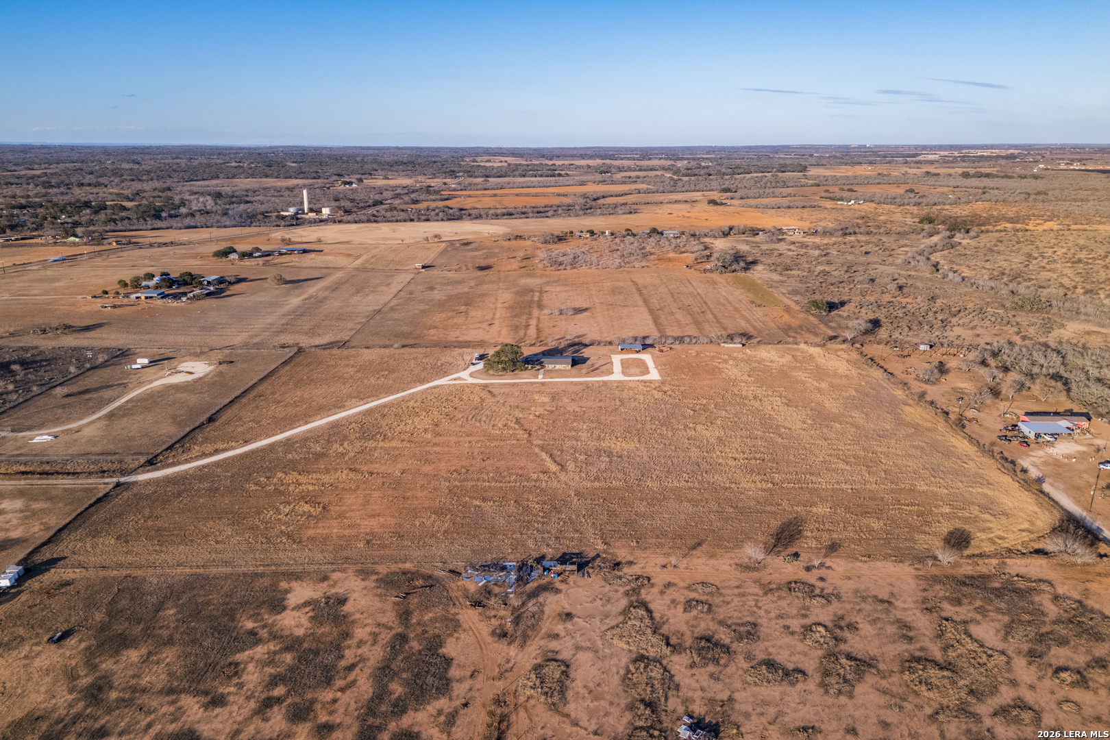 1725 Fm 2504 Poteet TX 78065