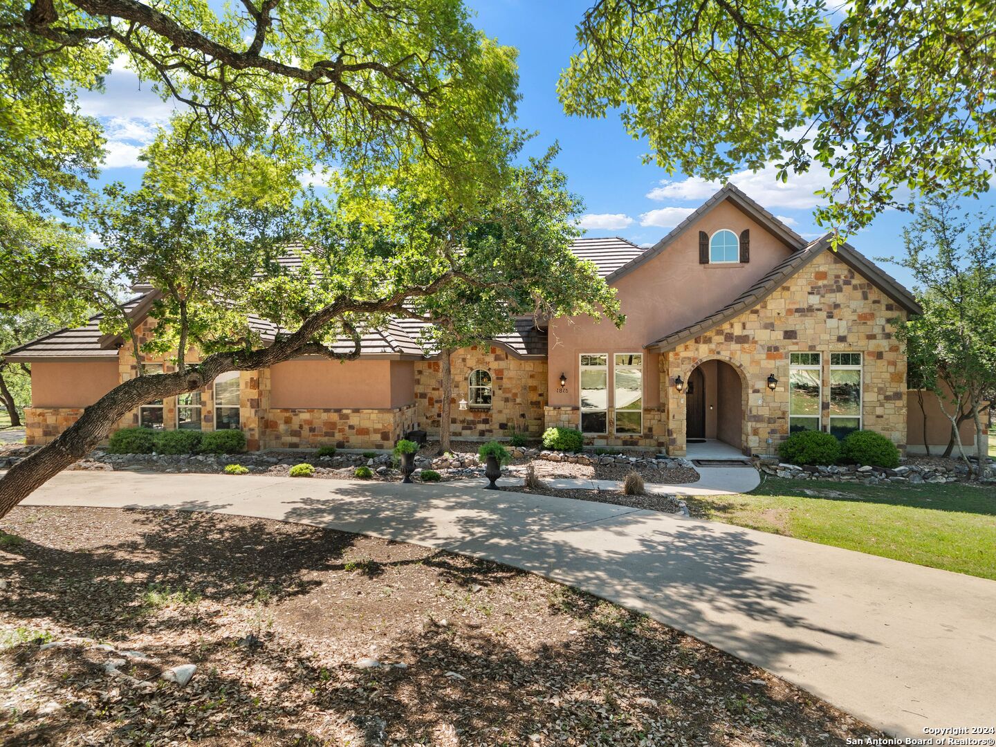1815 Oakland Bend San Antonio TX 78258