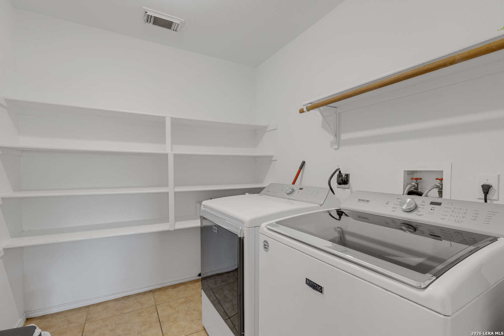 8819 Burgandy San Antonio TX 78240